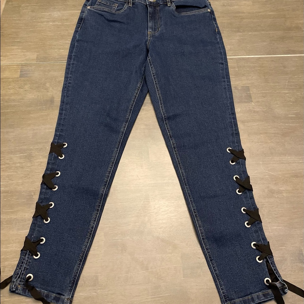Jeans new without tags